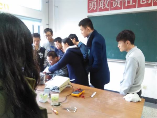 成人影视片