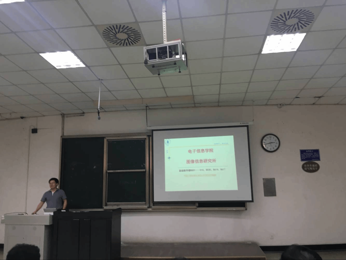 成人影视片