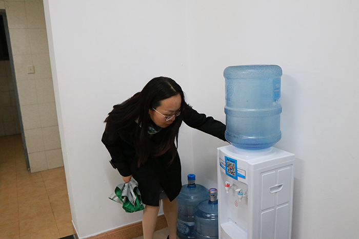 成人影视片