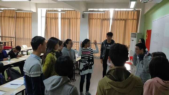 成人影视片