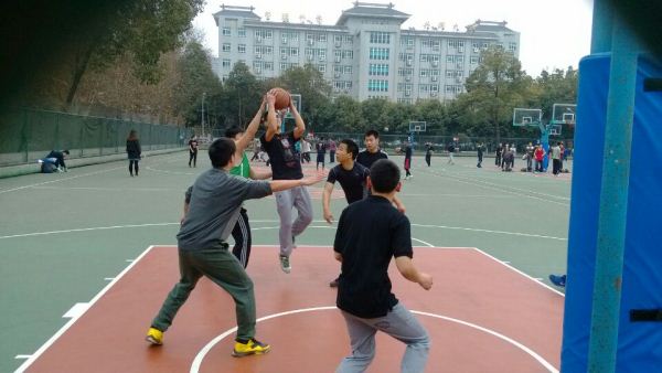 成人影视片