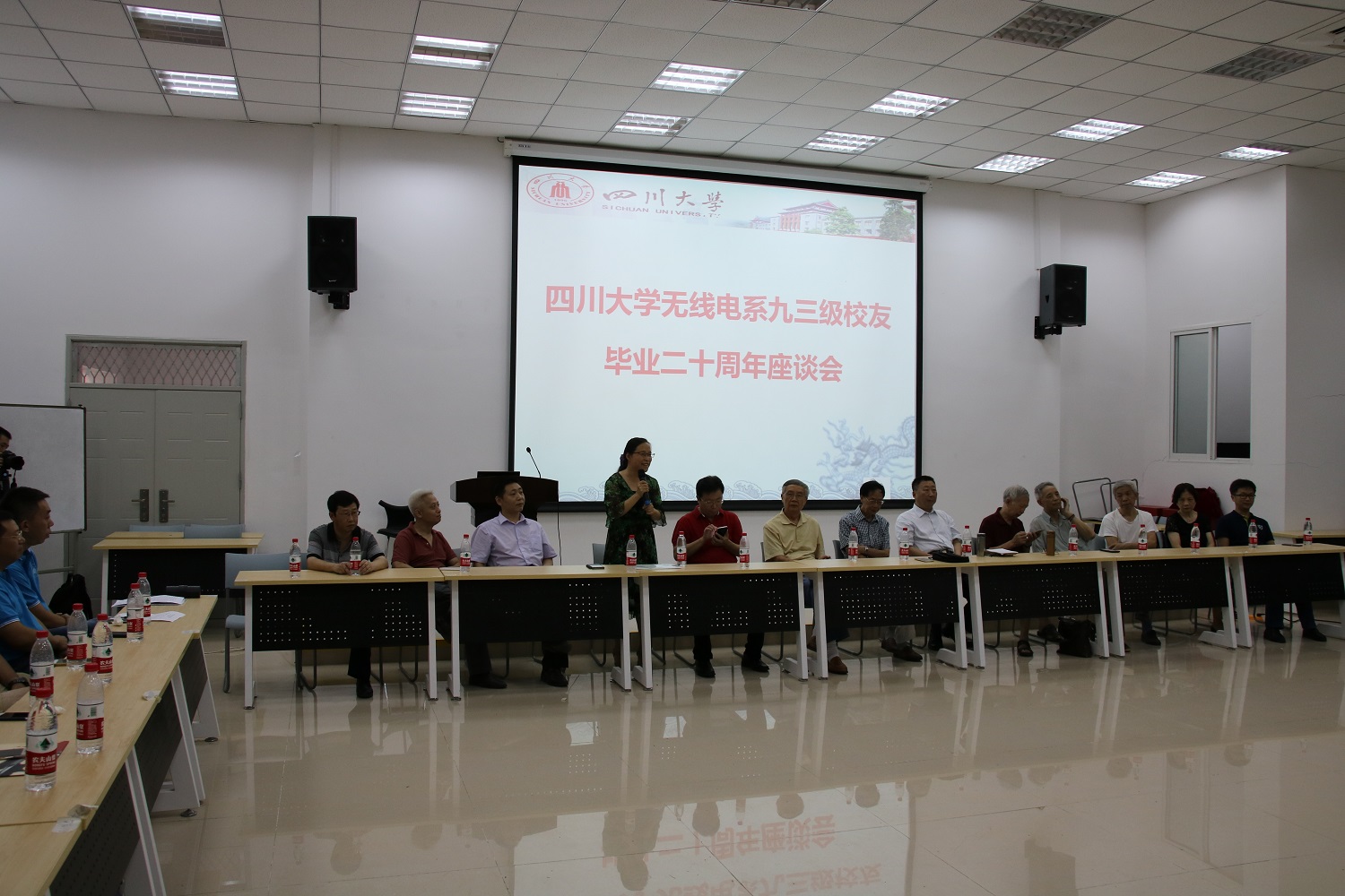 成人影视片