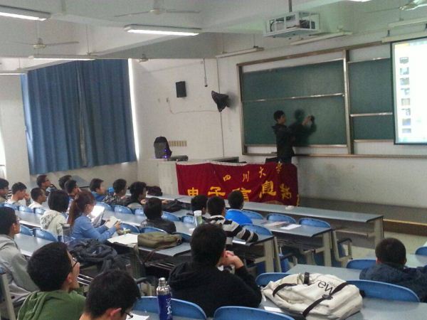 成人影视片