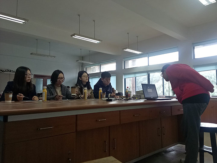成人影视片