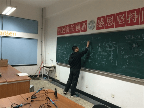 成人影视片