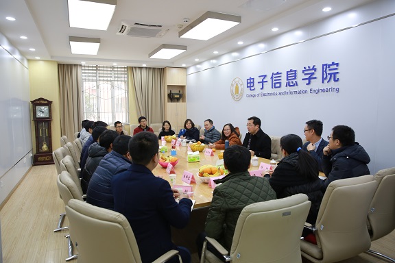 成人影视片