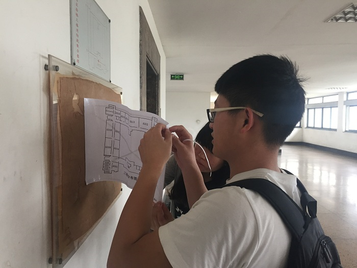 成人影视片