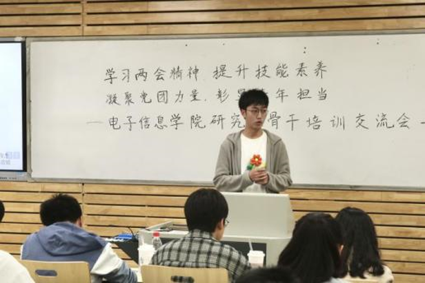 成人影视片