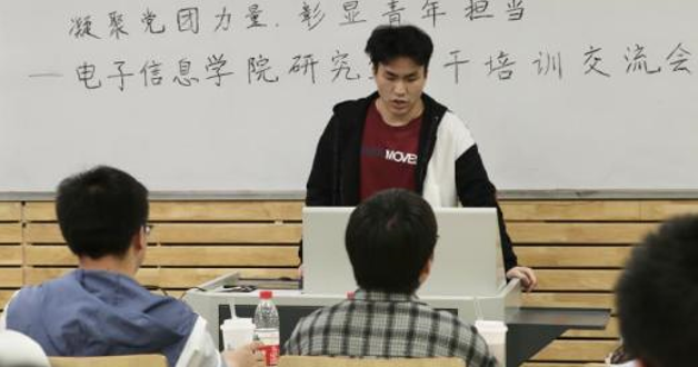 成人影视片