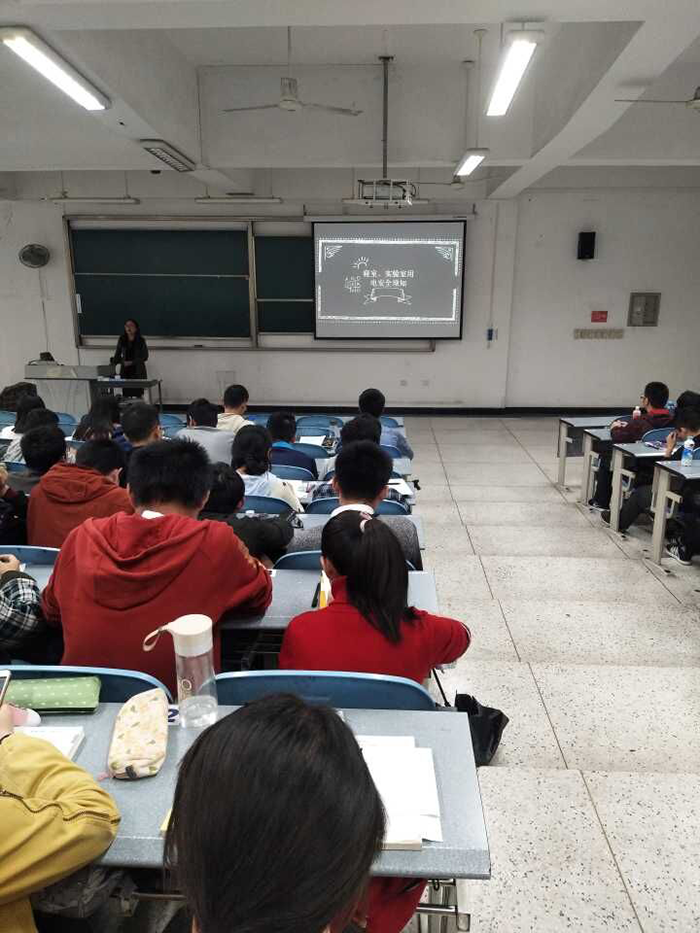 成人影视片
