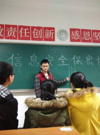 成人影视片