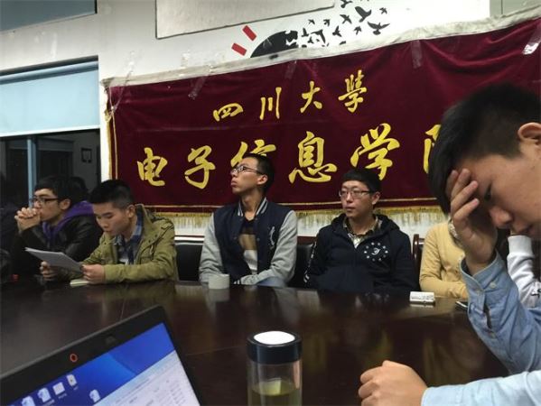 成人影视片