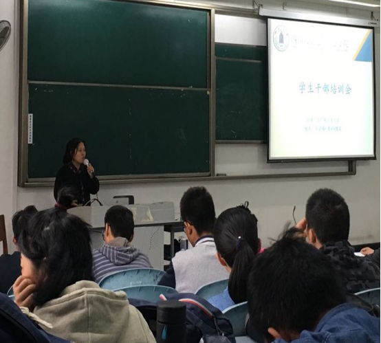 成人影视片
