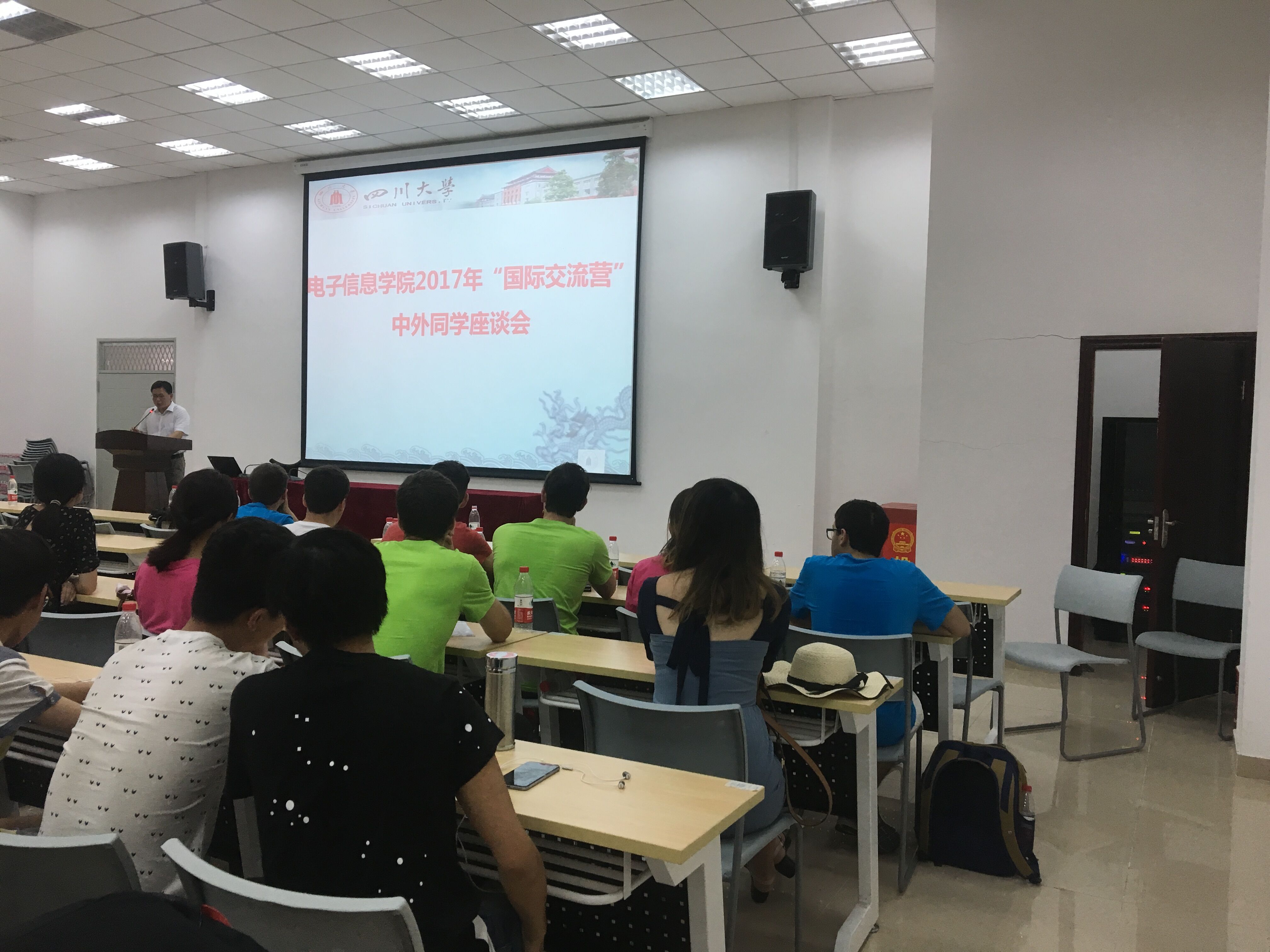 成人影视片