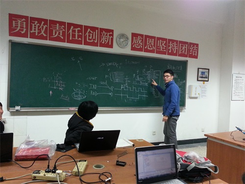 成人影视片