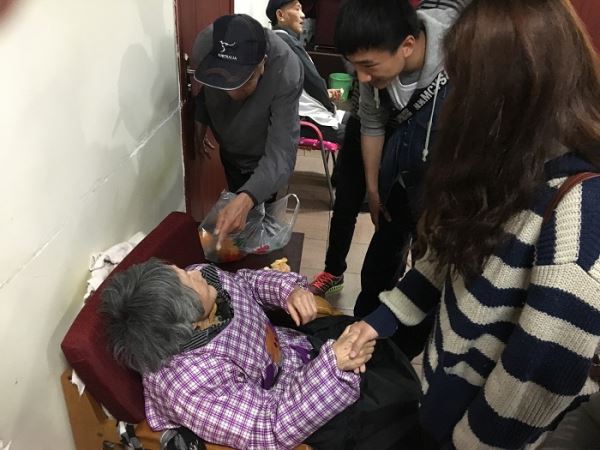 成人影视片