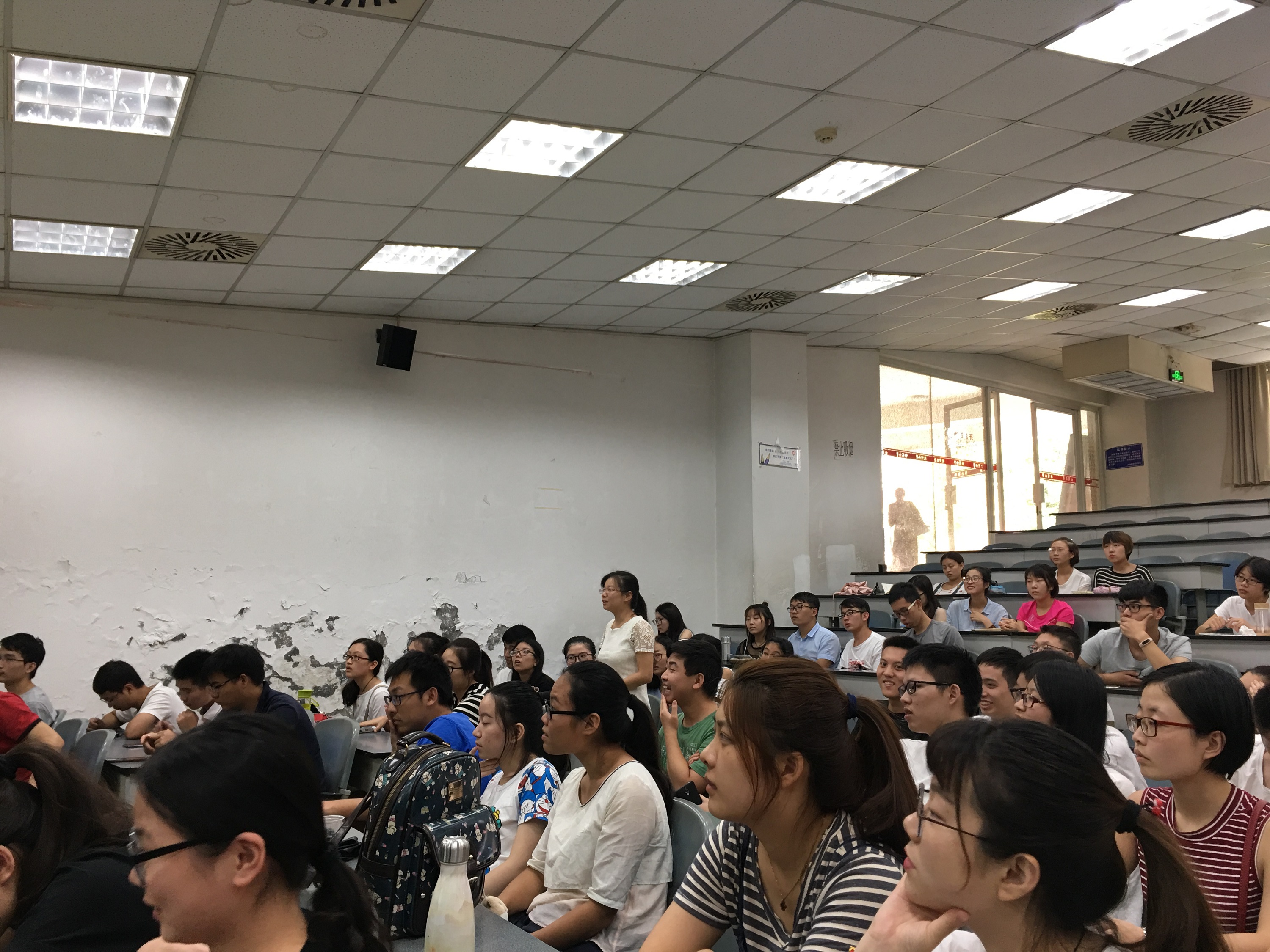成人影视片