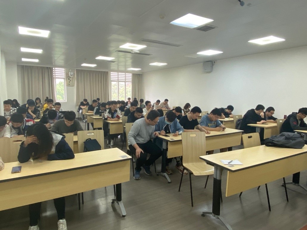 成人影视片