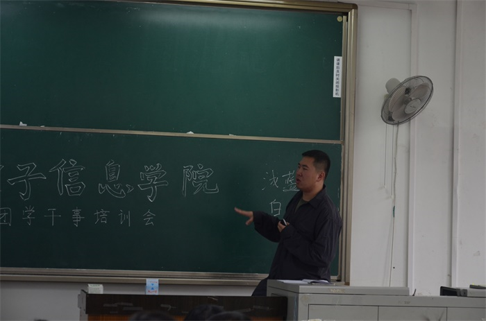 成人影视片